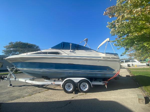 1986 Sea Ray 268 Sundancer