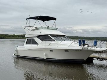 1998 Bayliner 3258