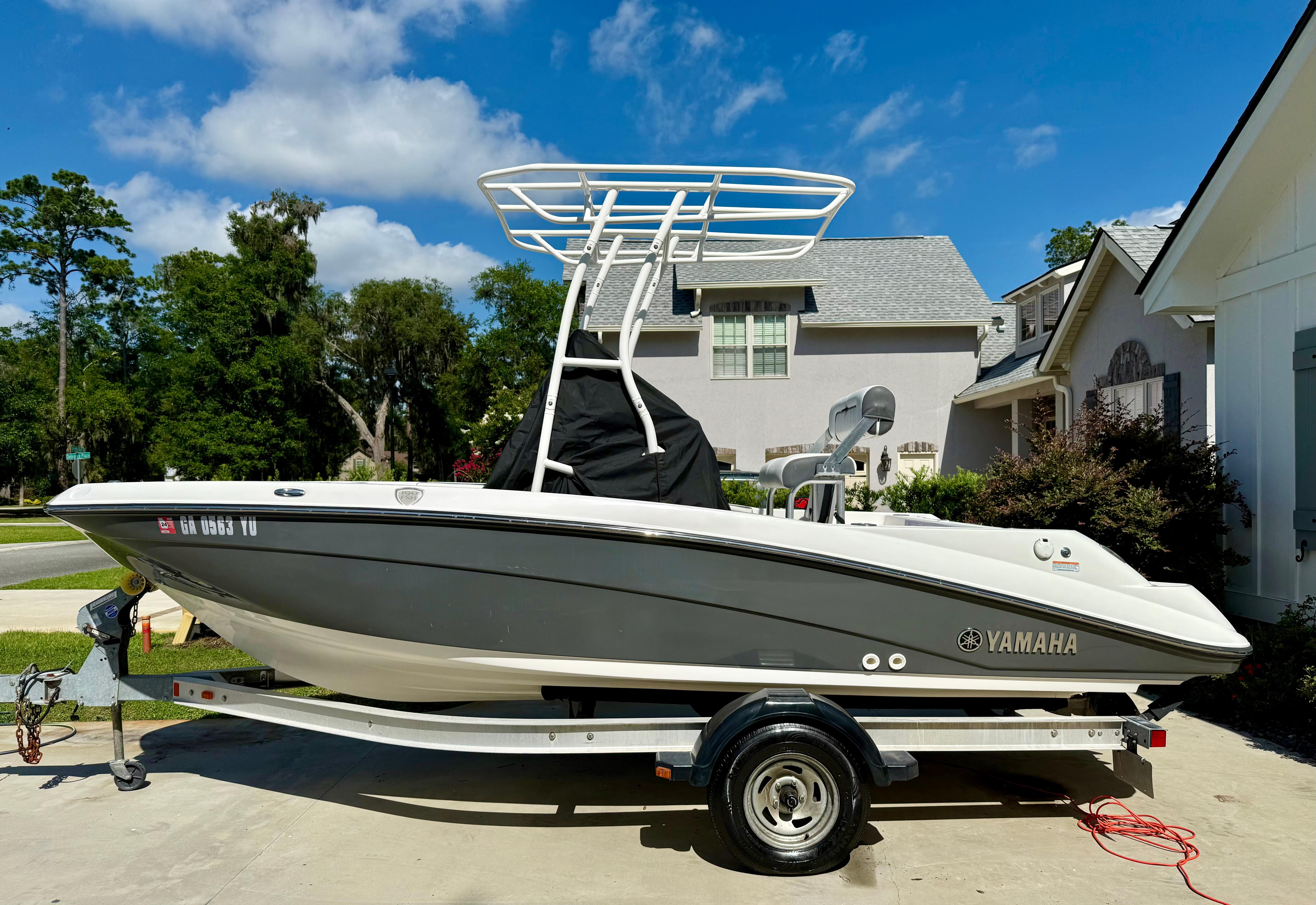 2016 Yamaha Boats 190 FSH Sport