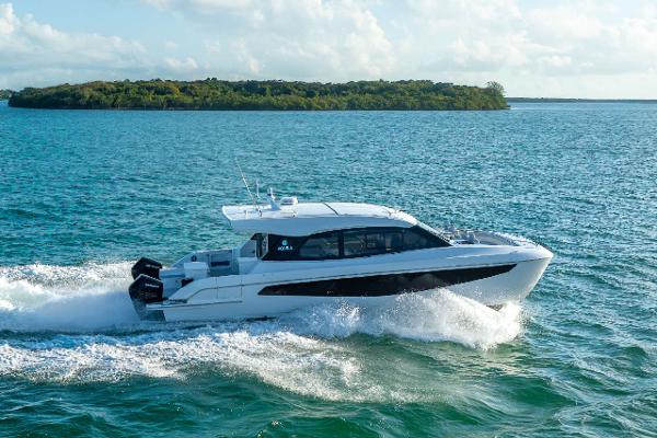 2025 Aquila 42 Coupe