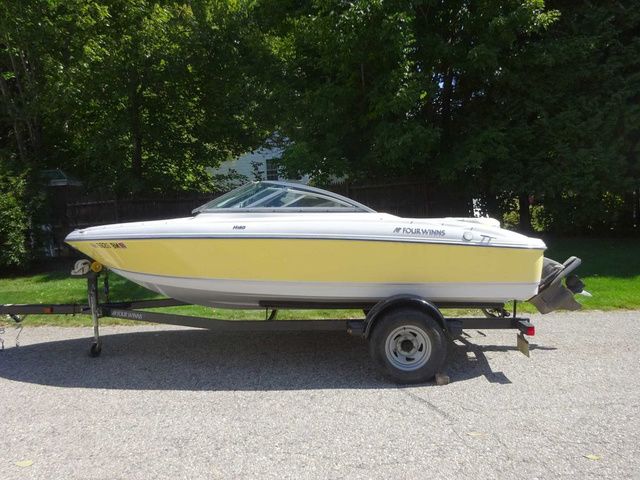 2009 Four Winns H180