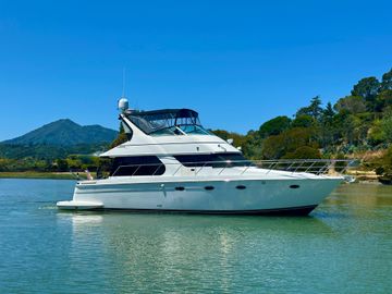 2000 Carver 45 Voyager