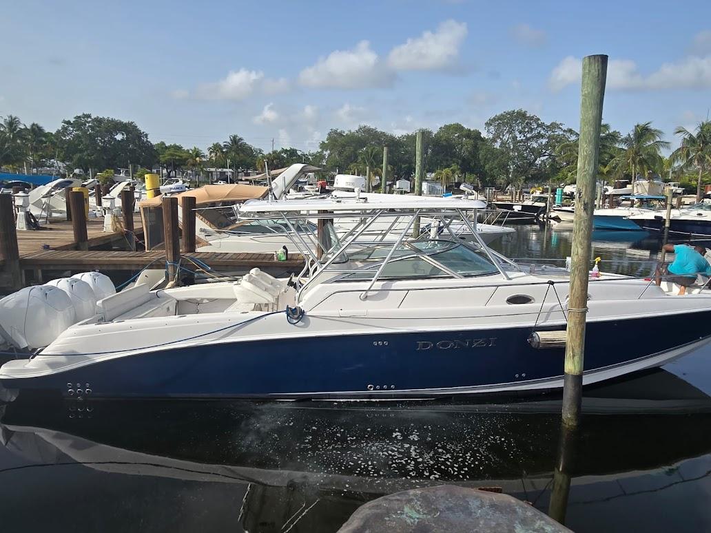 2008 Donzi 38 ZSF
