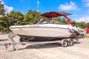 2019 Yamaha Boats 242X E-Series