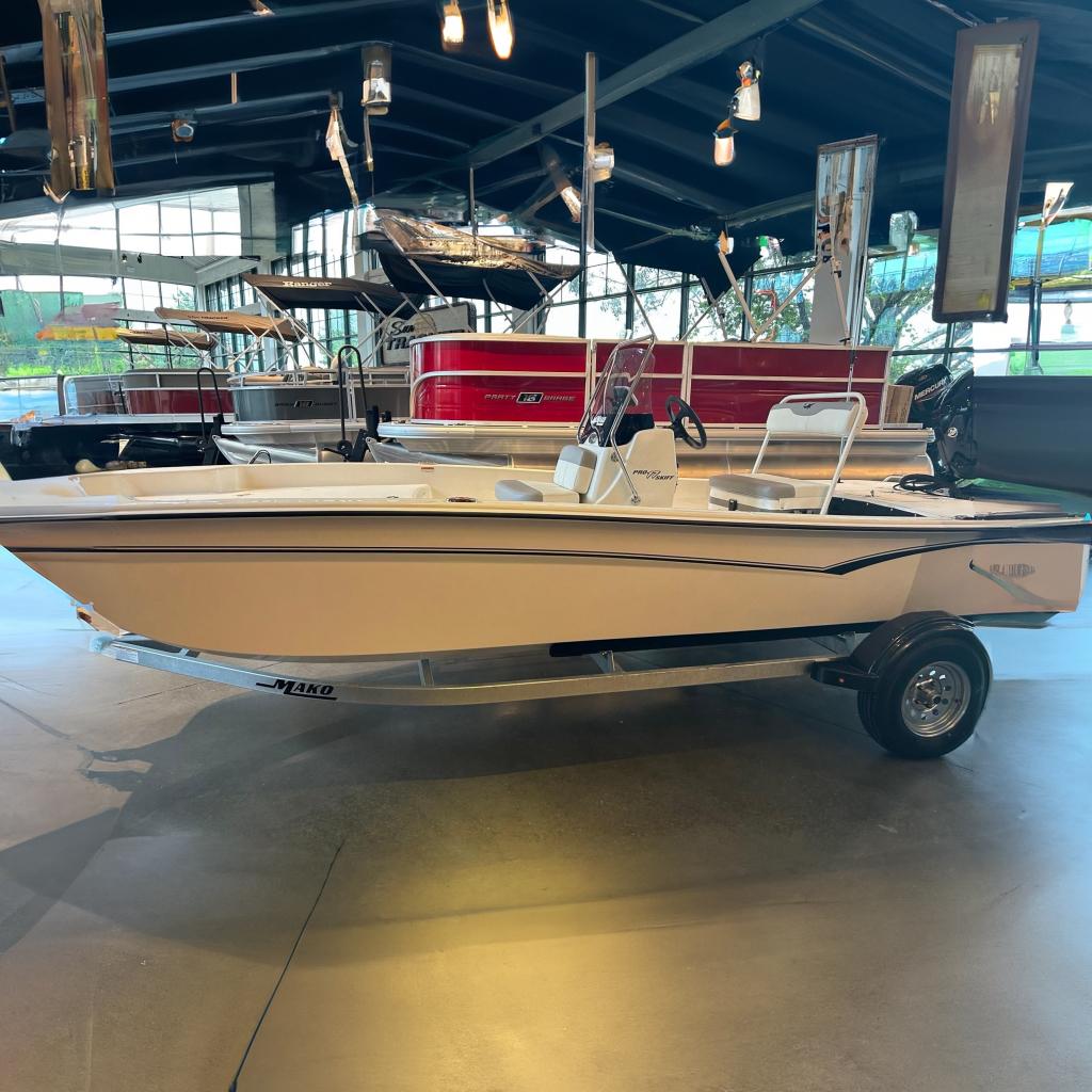 2026 Mako Pro Skiff 17 CC