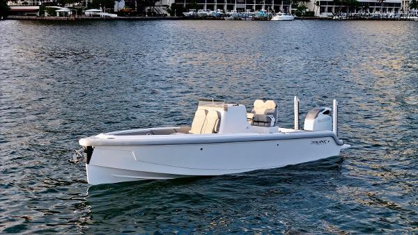 2024 Dynamic 250