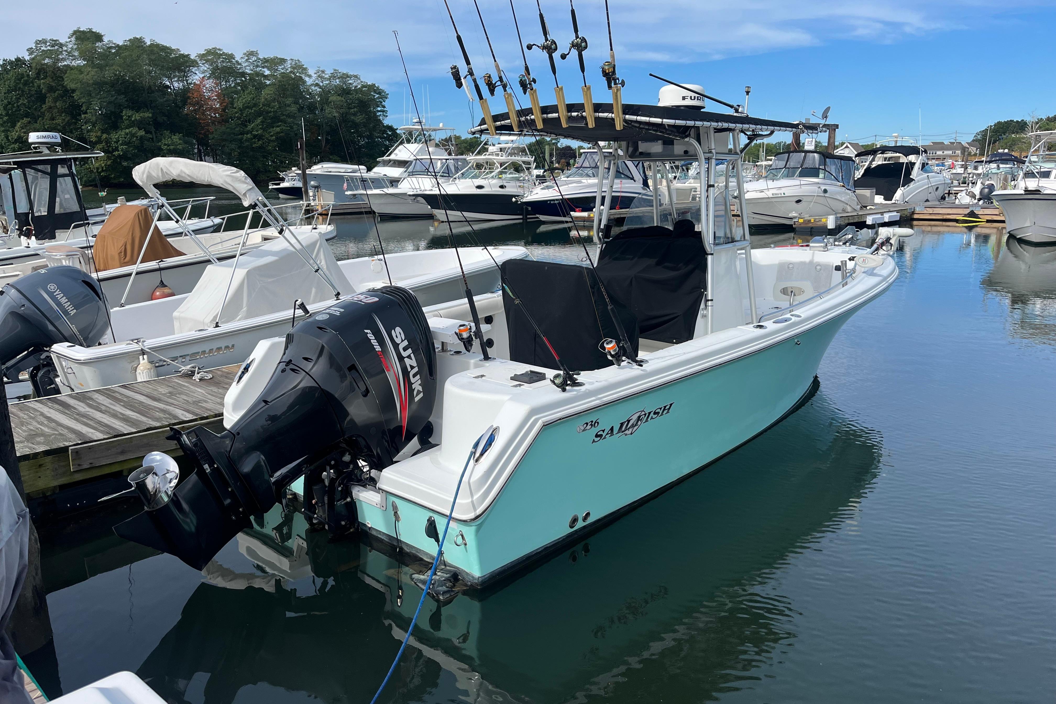 2003 Sailfish 236 CC