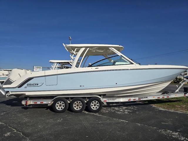 Boston Whaler 320 Vantage