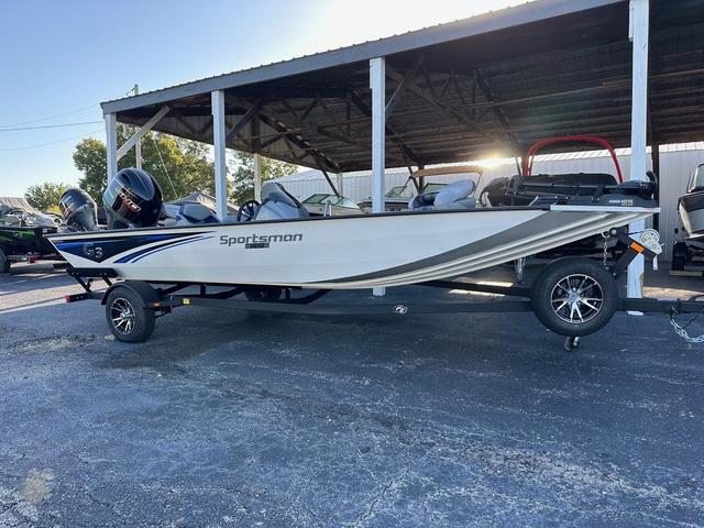 2025 G3 Sportsman 1810 PFX