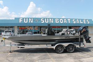 Excel Bay Pro Elite 220 2026 Excel Bay Pro Elite 220 boat on trailer at Fun-N-Sun Boat Sales.