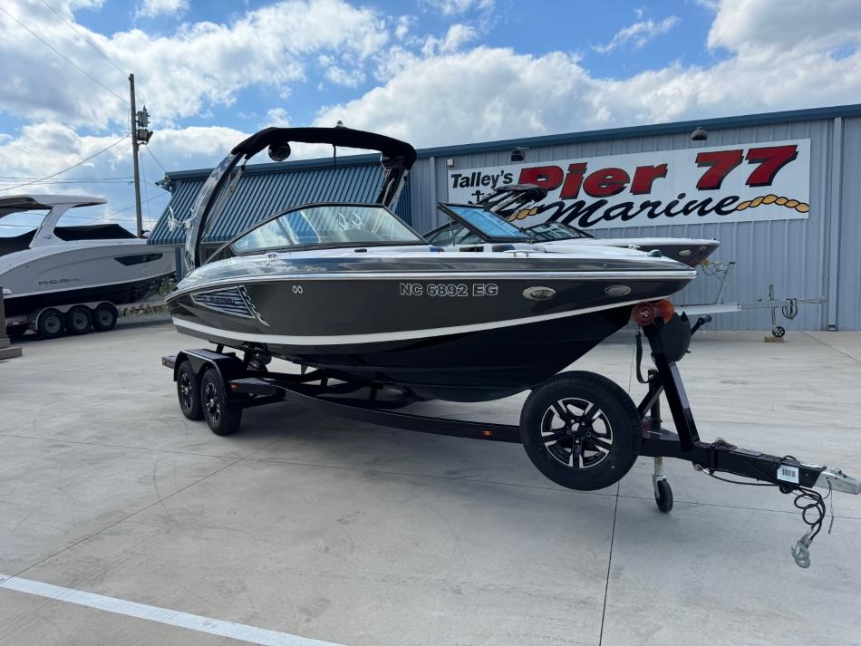 Regal 21 RX Surf