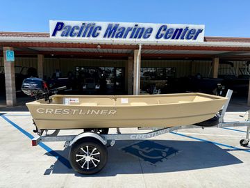 2024 Crestliner 1040 Jon w/ 3.5HP Mercury!