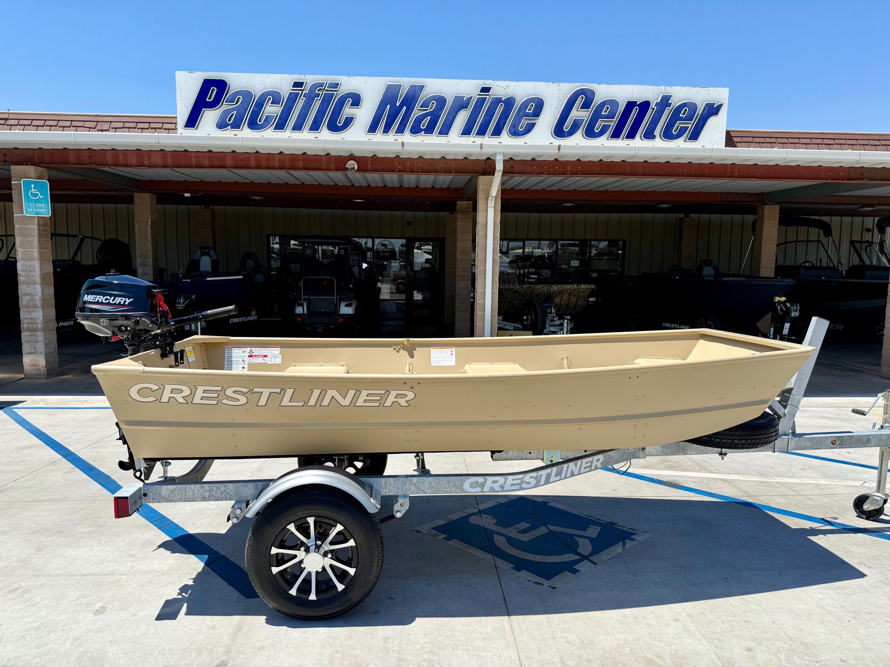 2024 Crestliner 1040 Jon w/ 3.5HP Mercury!