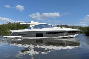 2025 Azimut S6