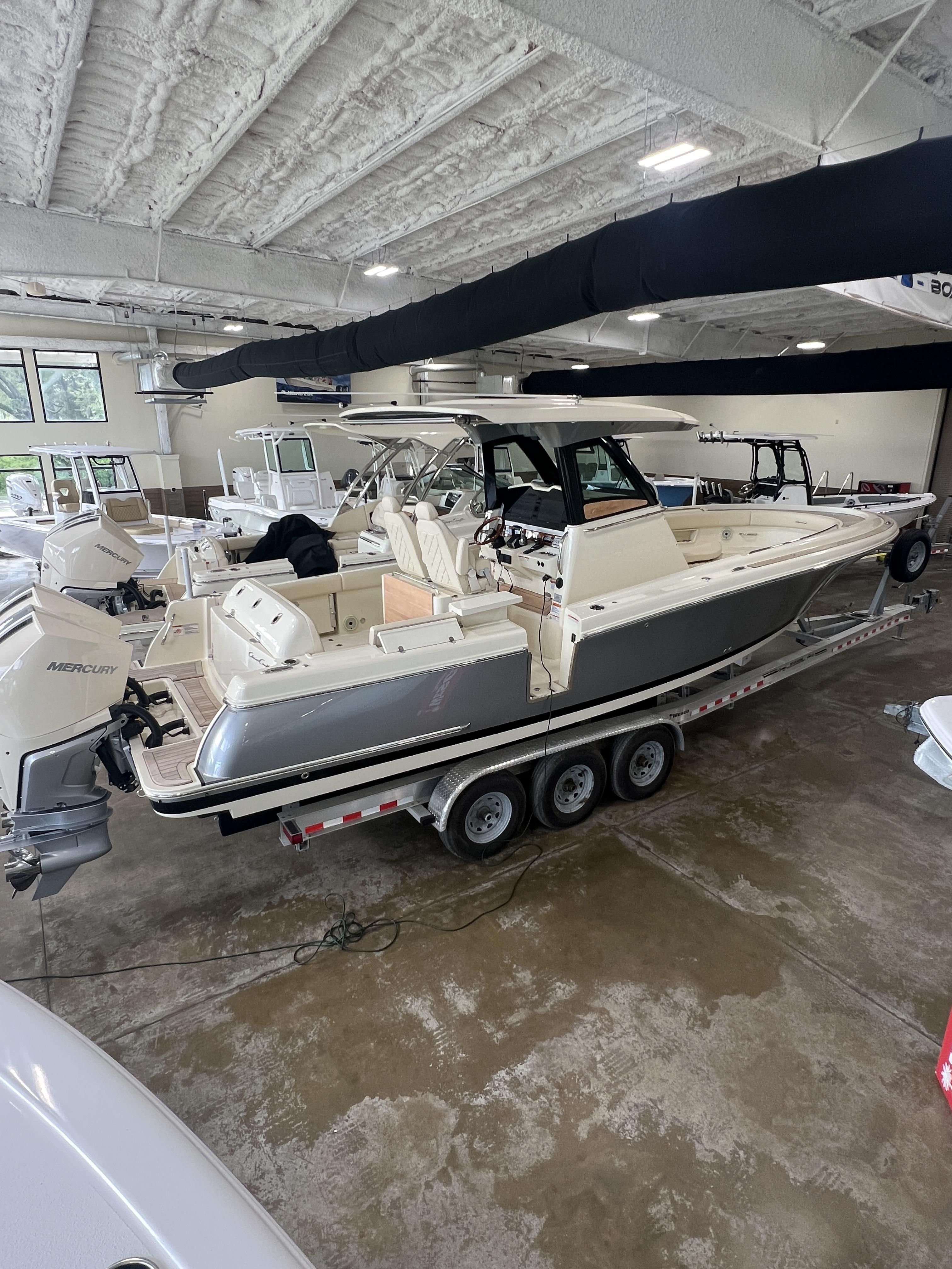 2025 Chris-Craft Catalina 30