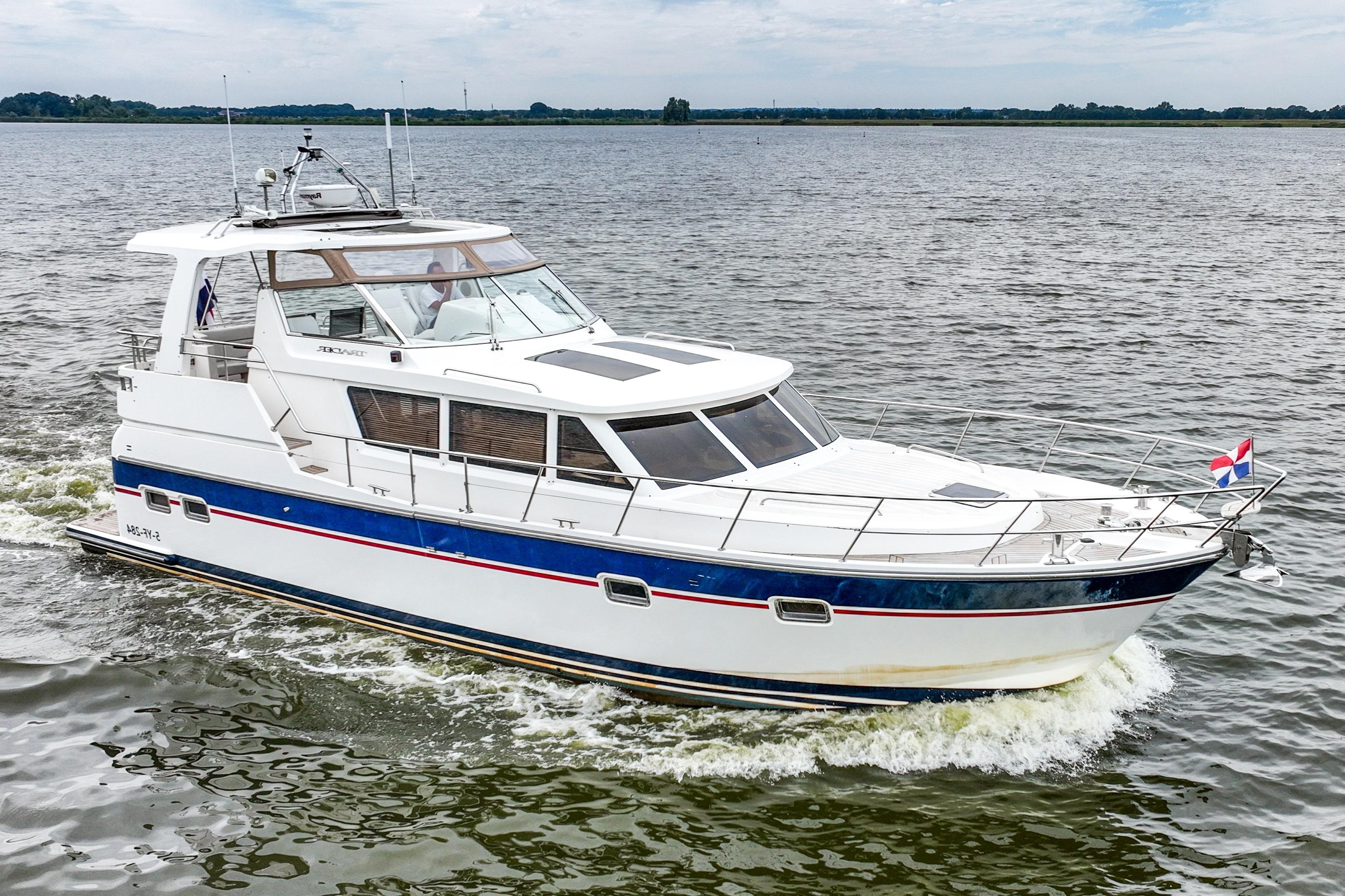 2007 Trader 42 HT