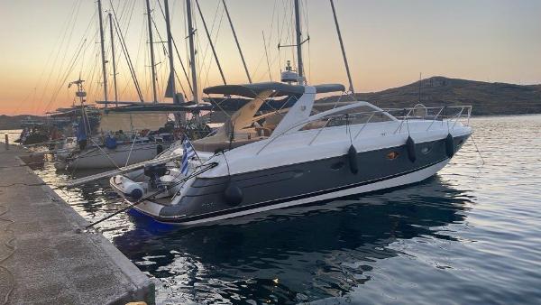 2006 Princess V42