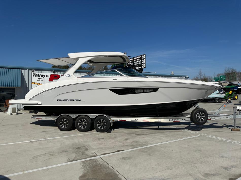 Regal 3300