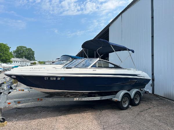 2012 Larson LX 2150