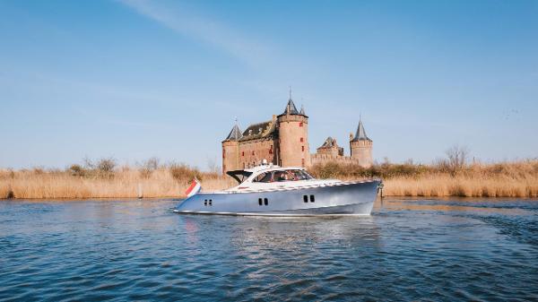 Zeelander Z44