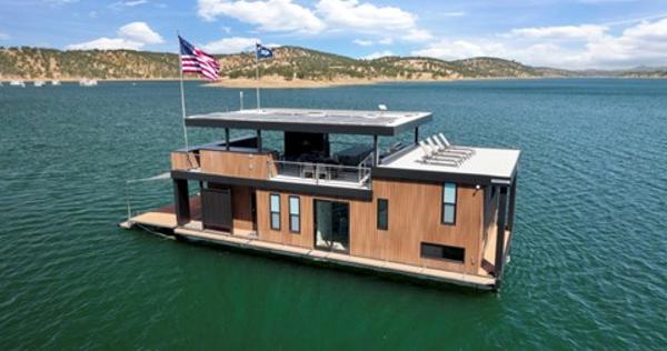 2023 Houseboat Custom