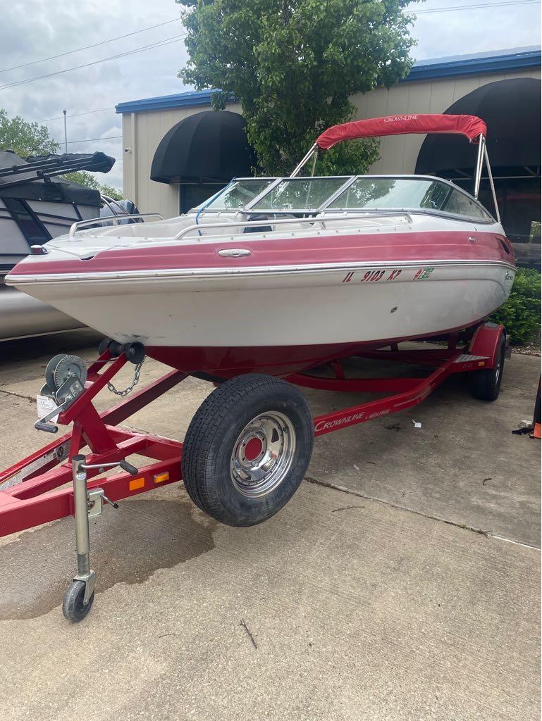 Crownline BOWRIDER 21 SS