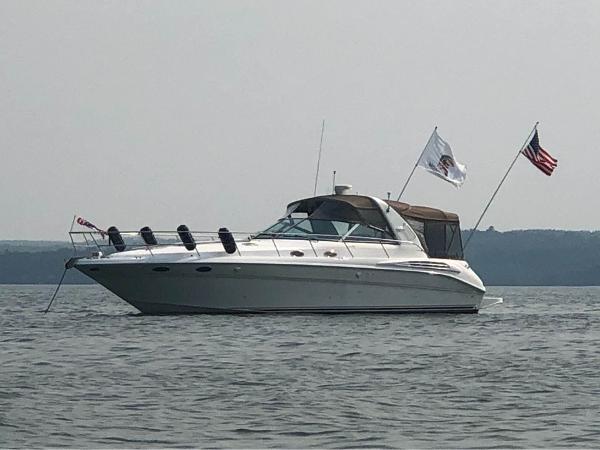 Sea Ray 400 Sundancer