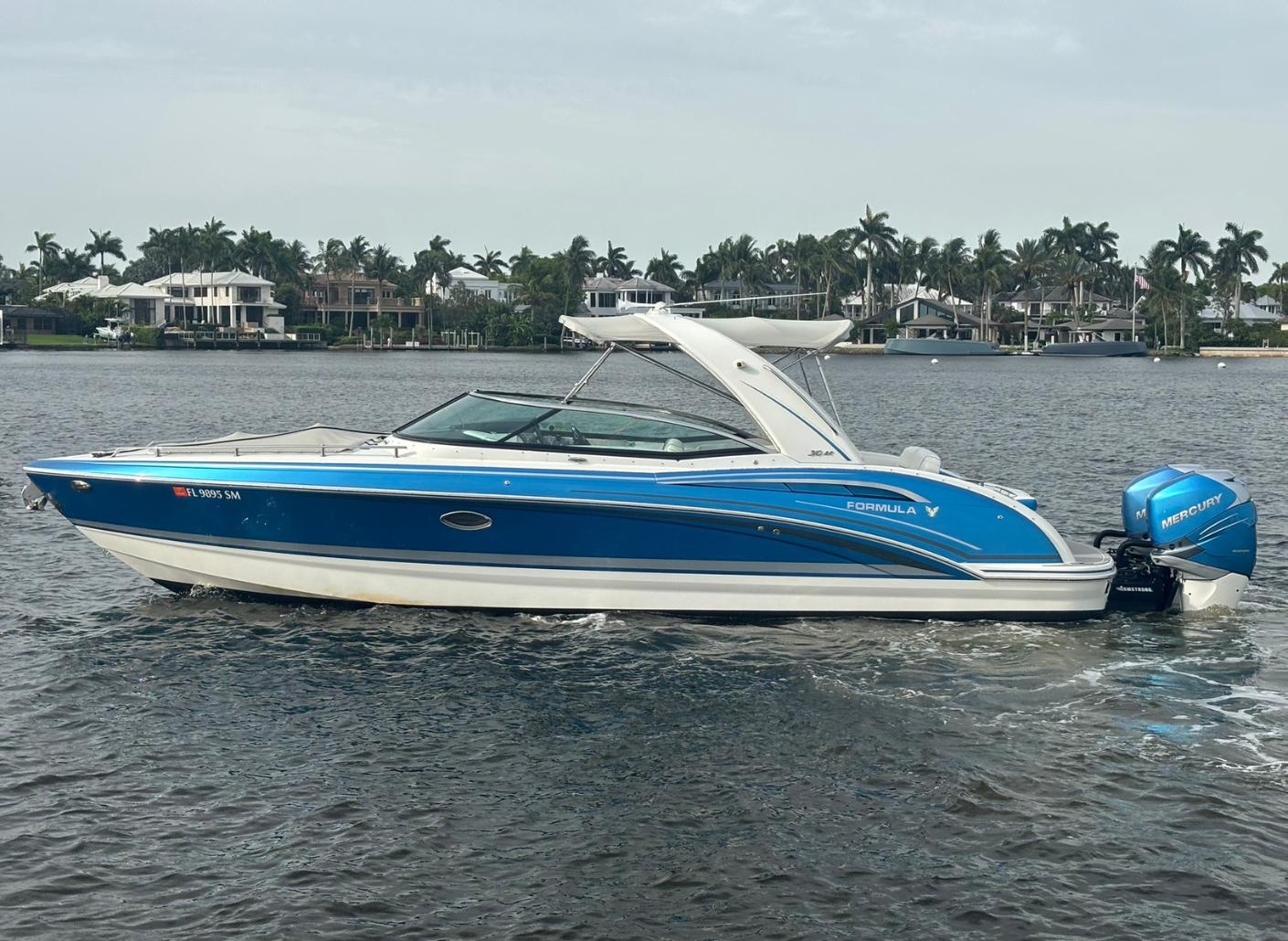 2020 Formula 310 Bowrider