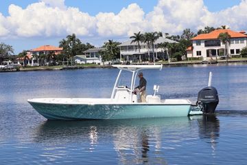 2016 Canyon Bay 24H