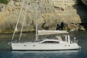 Wauquiez PS47 Sailing yacht Wauquiez PS47, 2015 model, anchored near rocky cliffs.