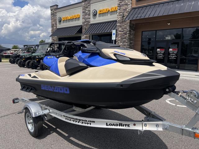 Sea-Doo Wake