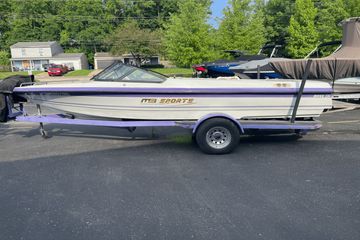 1997 MB Sport BOSS 210 MB