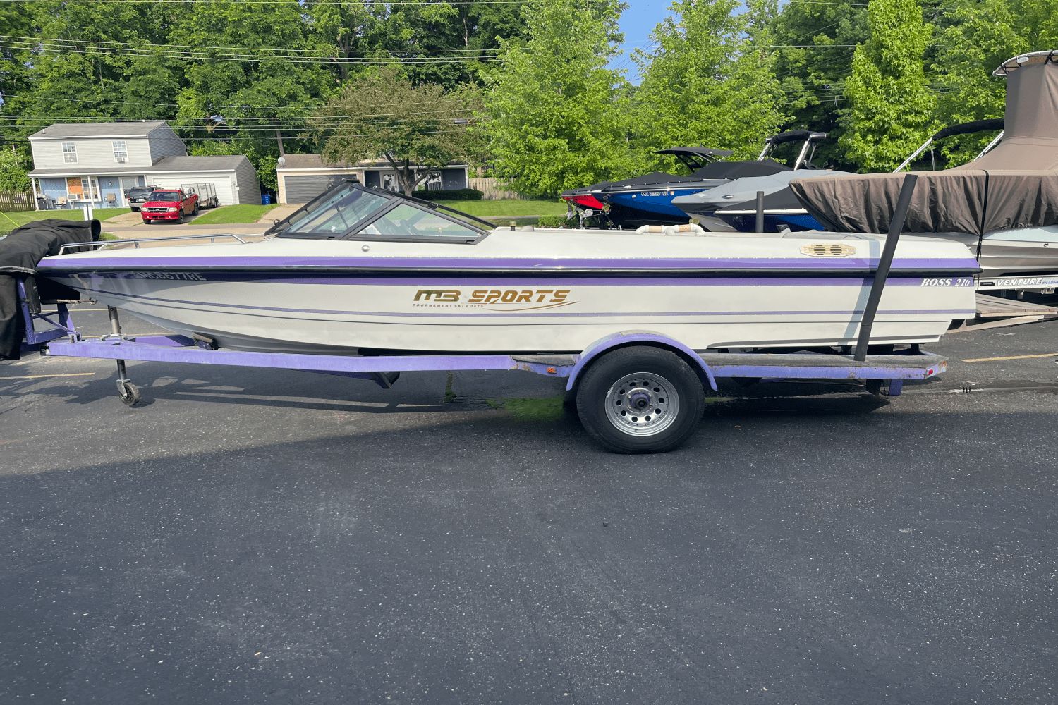 MB Sport BOSS 210 MB