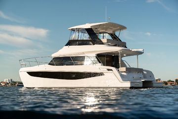2026 Aquila 42 Yacht