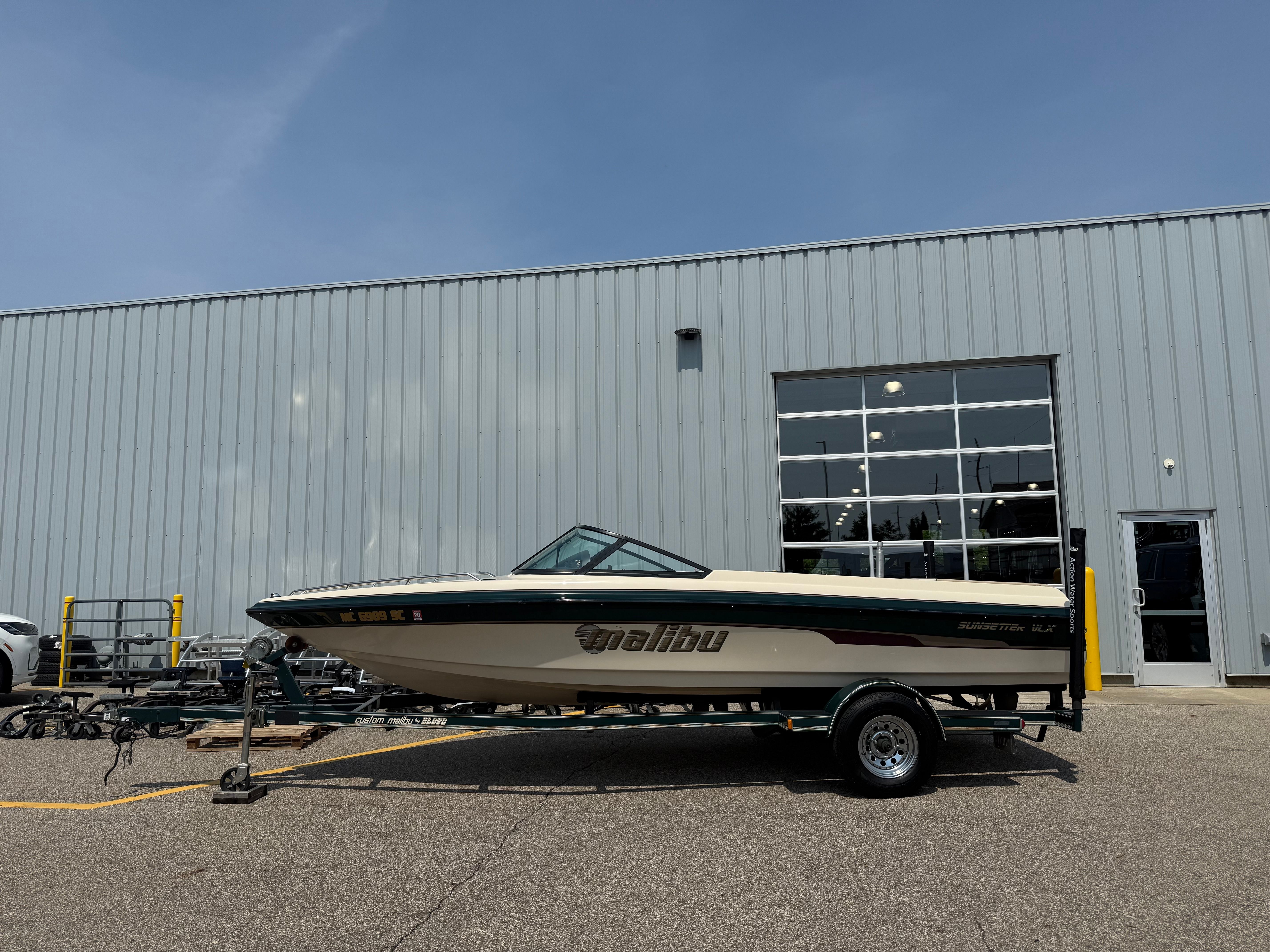 2000 Malibu Sunsetter