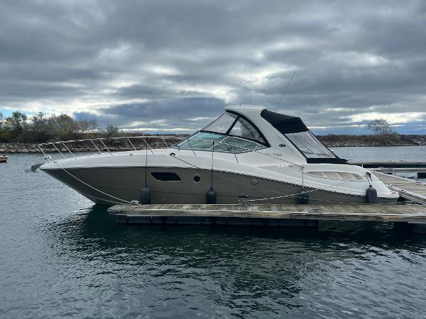 2010 Sea Ray 350 Sundancer