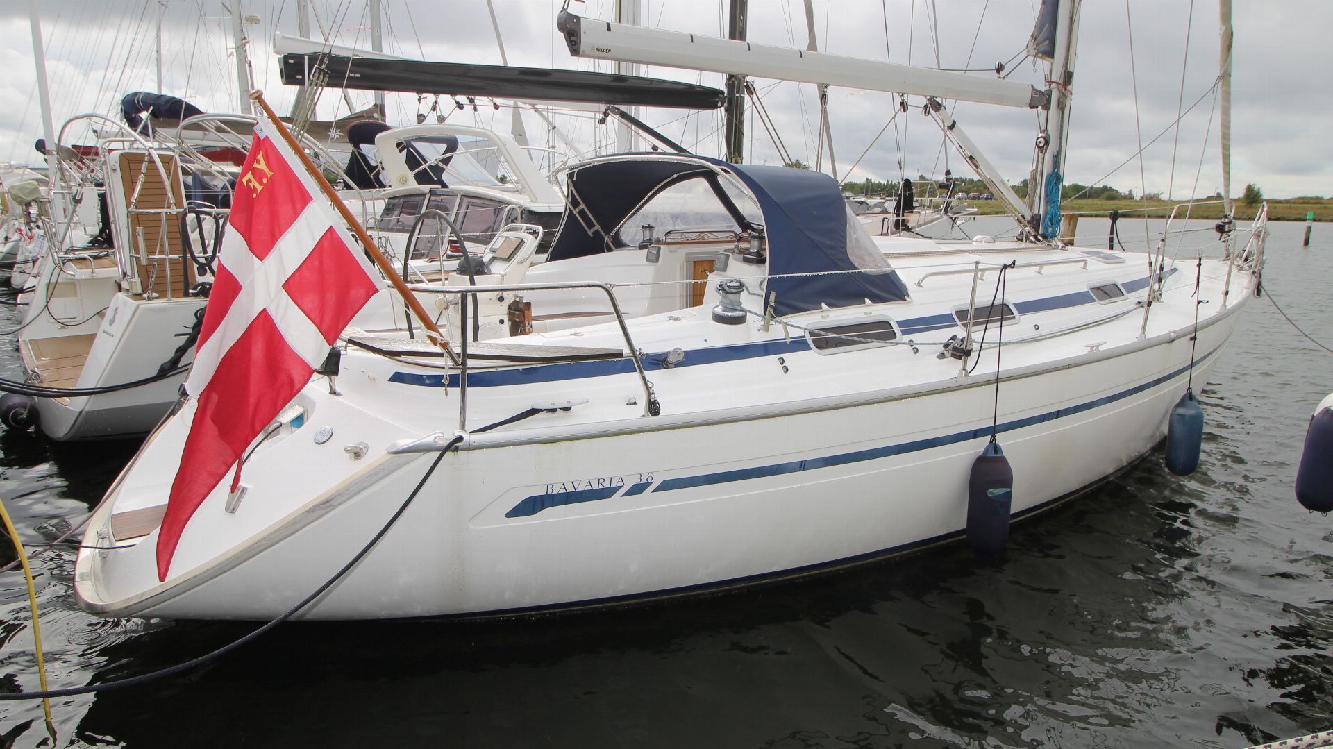 2002 Bavaria 38-2