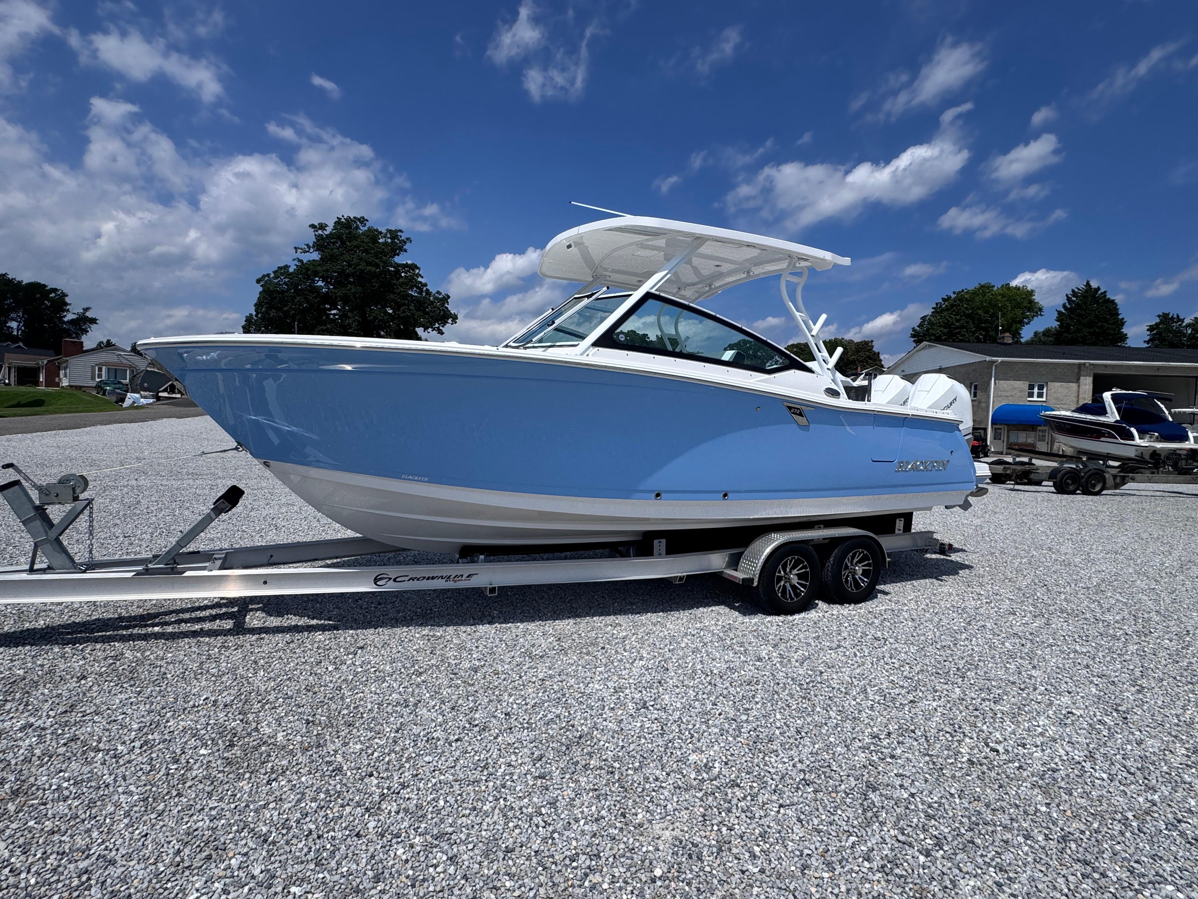 2026 Blackfin 272 DC