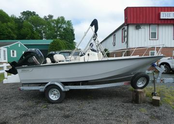 2025 Boston Whaler 170 Montauk