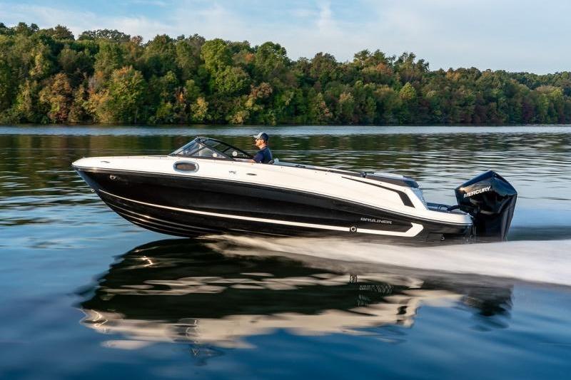 2021 Bayliner VR6 Bowrider OB