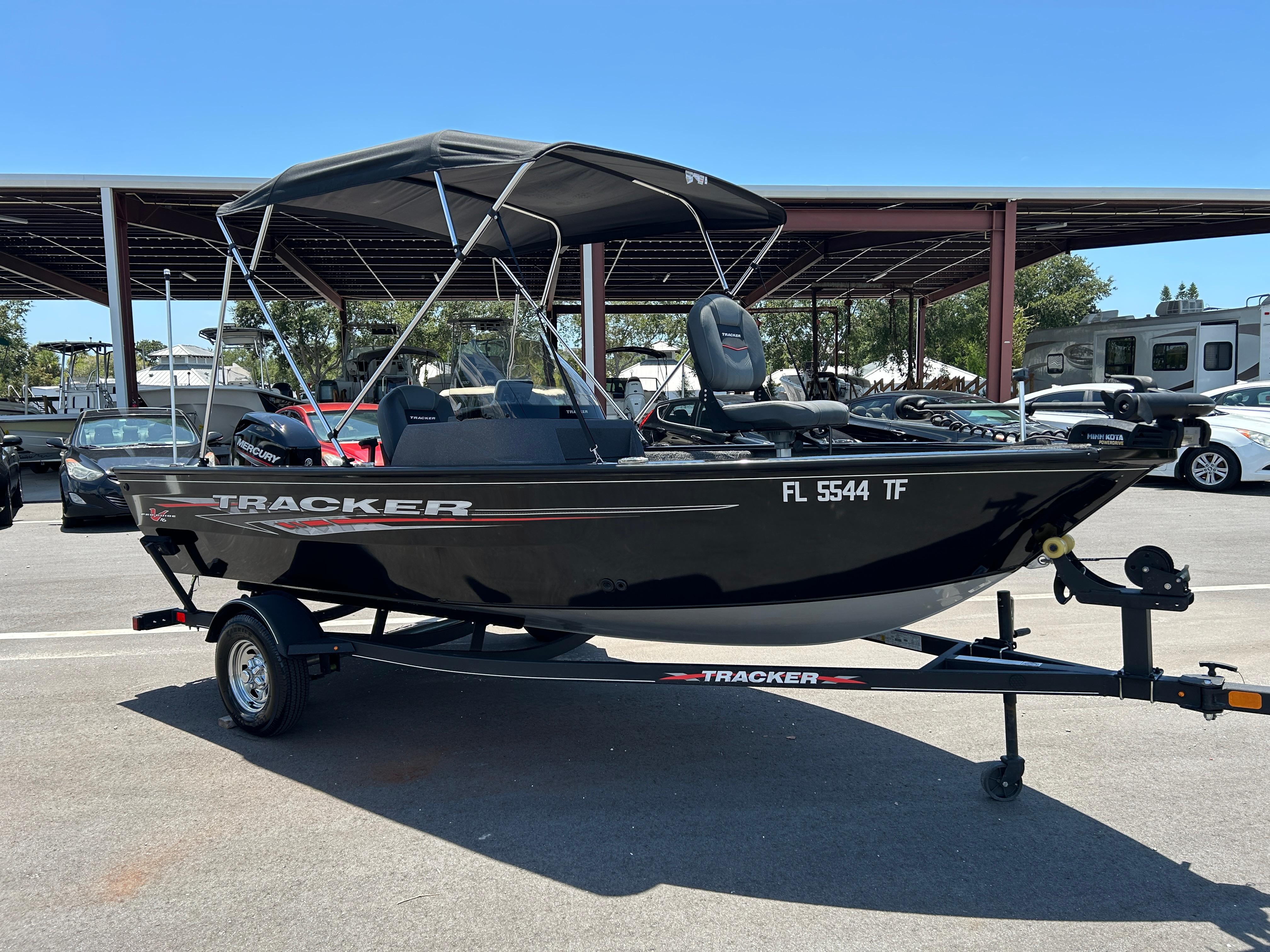 2022 Tracker Pro Guide V-16 SC