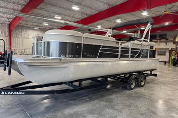 2022 Landau Island Breeze 252