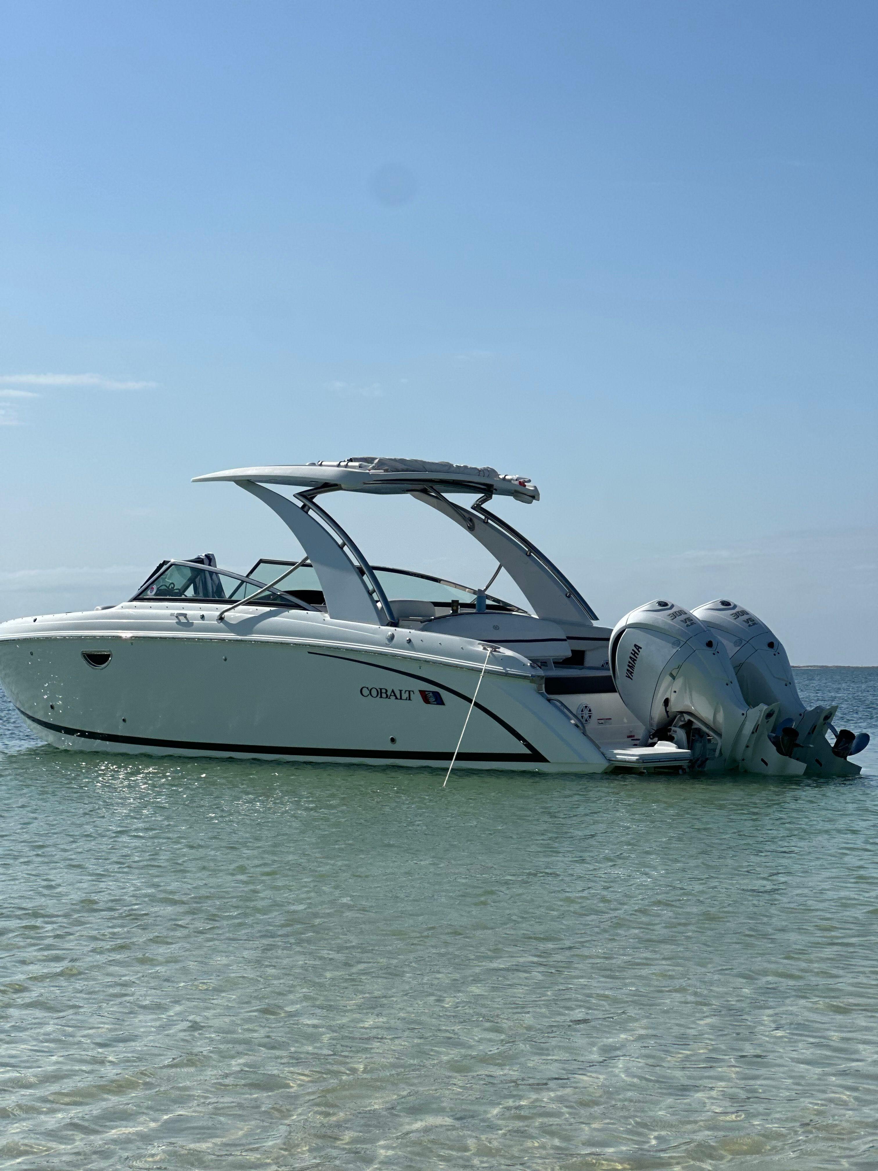 2023 Cobalt 30 SC