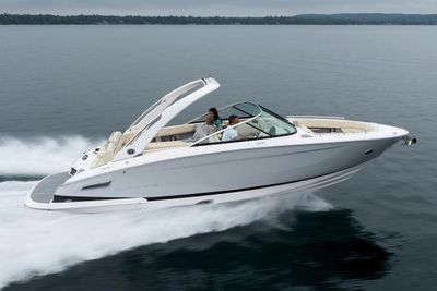 Regal 2800 Bowrider Boat