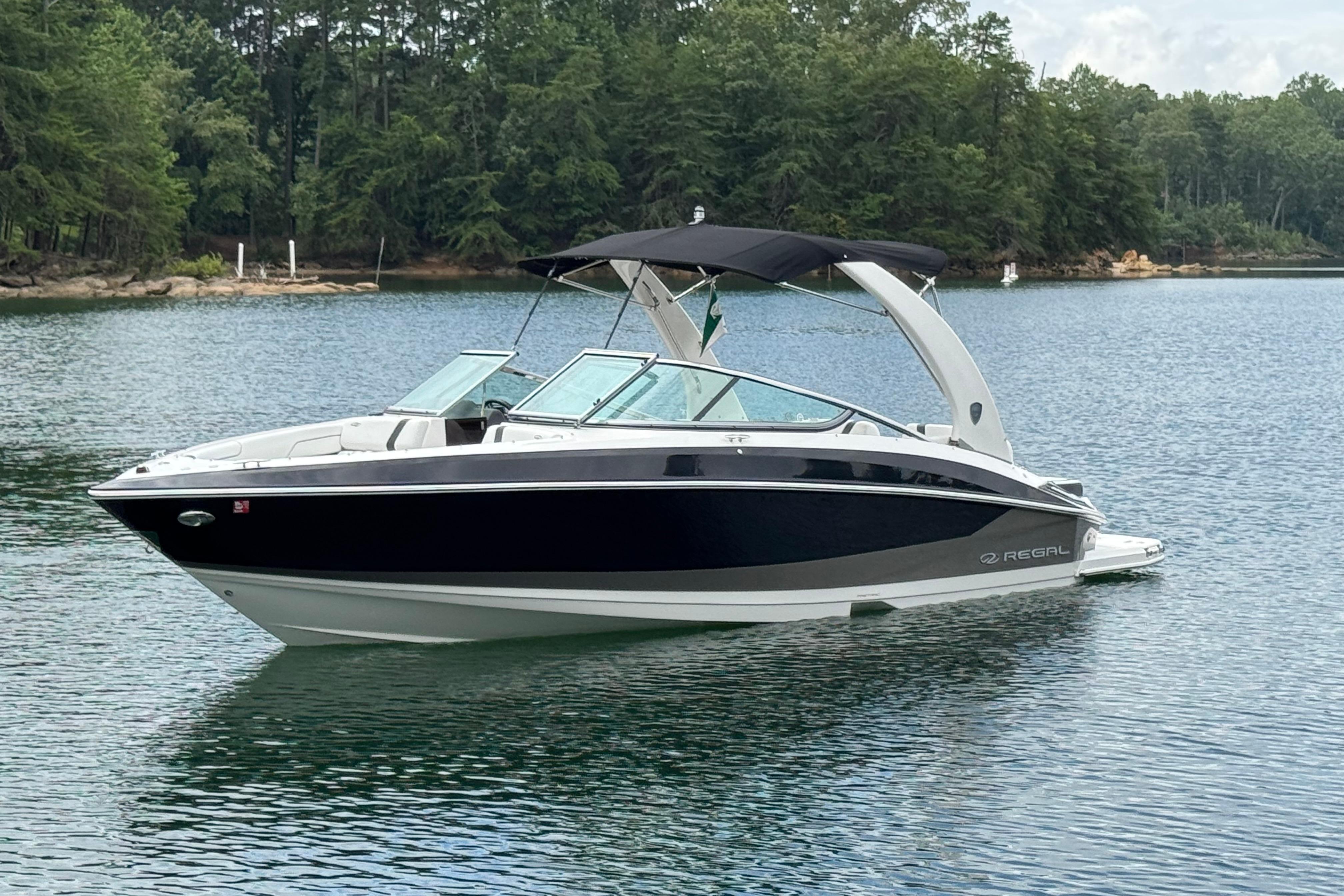 2018 Regal 2500 Bowrider