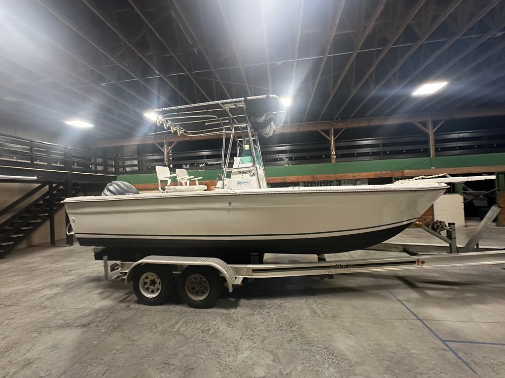 1995 Robalo 2120 Center Console
