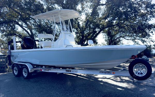 2025 Pathfinder 2200TRS