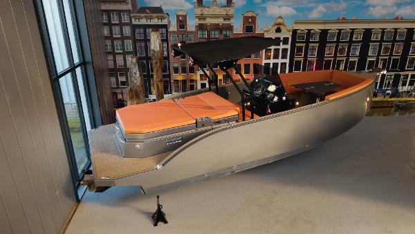 2023 Futuro Boats ZX25 | V8 Mercruiser | 350 pk | T-top