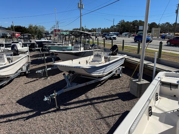 2025 Carolina Skiff E21 DLX CC