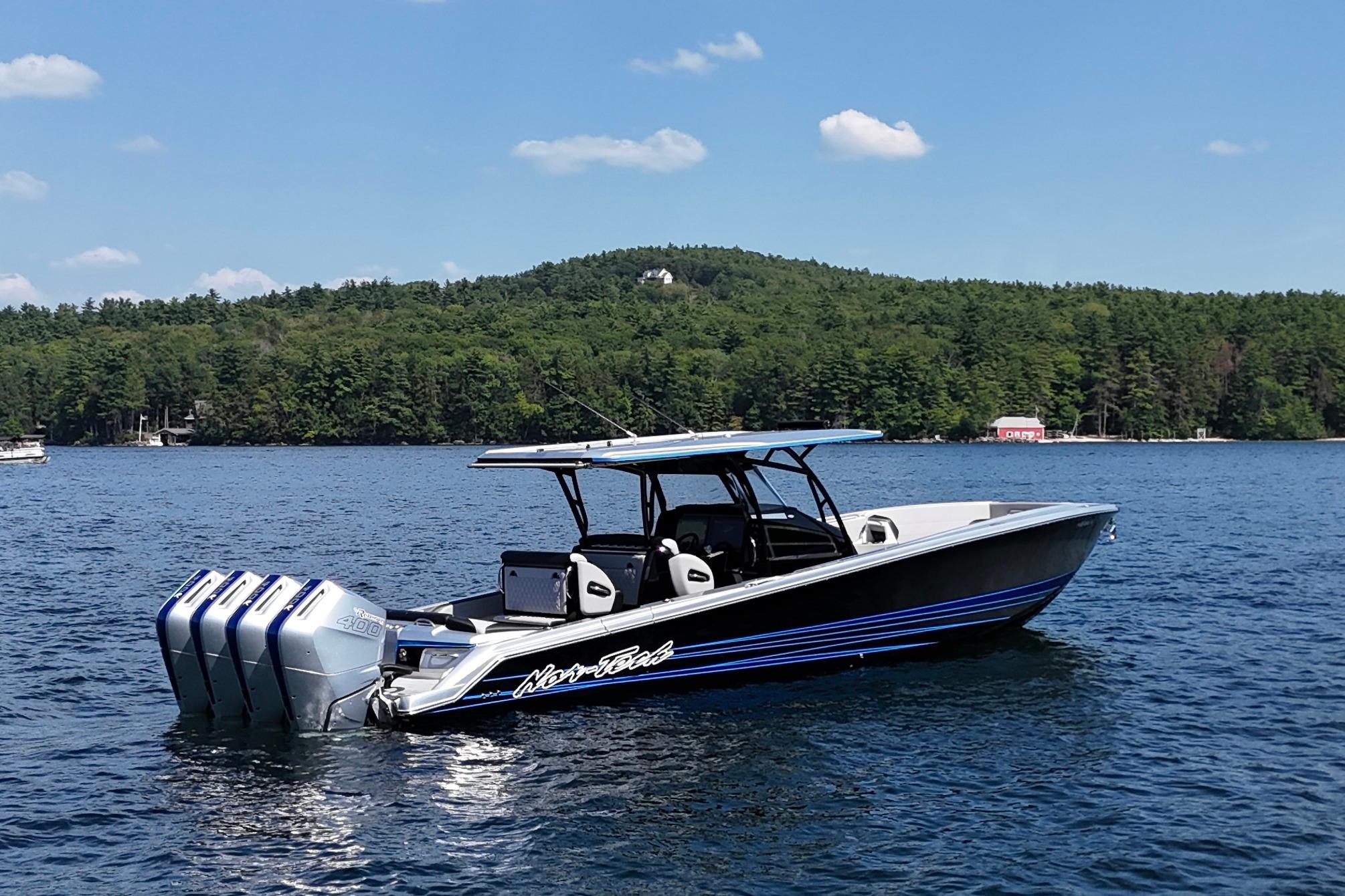 2026 Nor-Tech 390 Sport Center Console